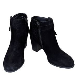 ZBY Womens Black Faux Suede Zip Ankle Boots Size 7.5